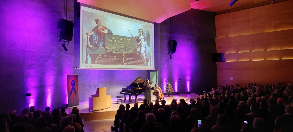 La Fundació 12 de Maig es presenta públicament en un acte amb més de 600 assistents